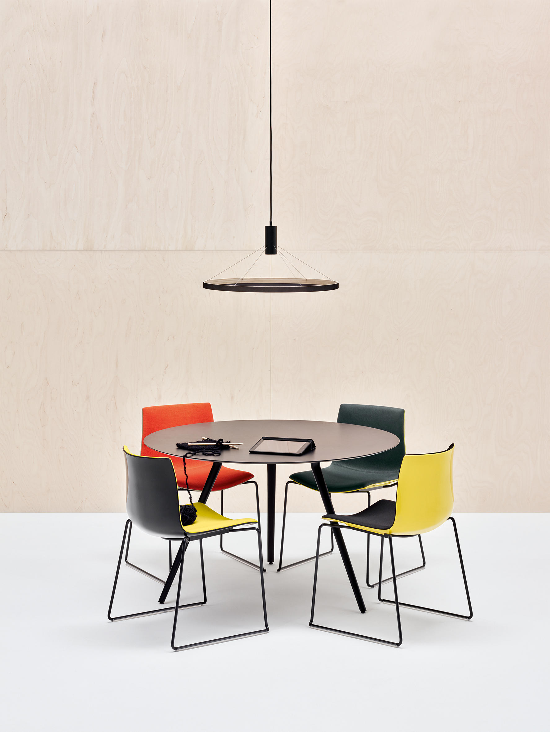 培训家具|布面培训椅|办公家具|设计师家具|Catifa 46 培训椅